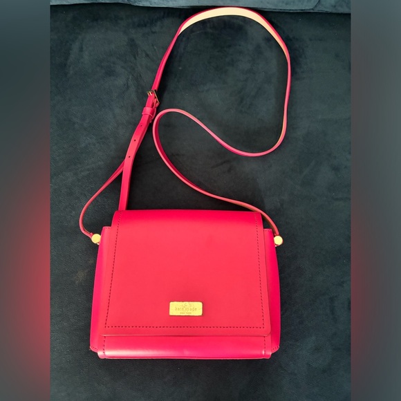 Kate Spade Avva Arbour Hill Hot Pink Crossbody Bag - Picture 1 of 13